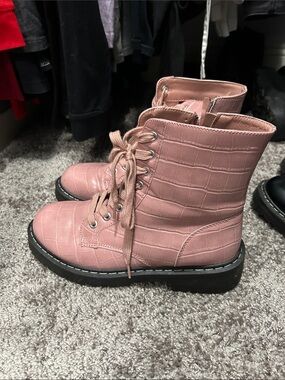 Women's Pink Croc-Embossed Lace-Up Combat Boots